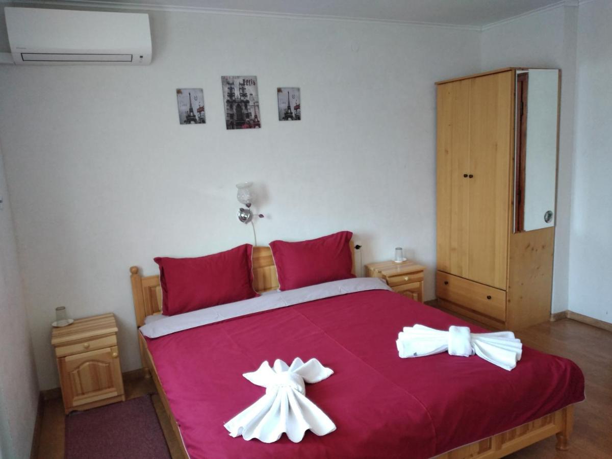 Holiday Guest House Kemo ساباريفا بانيا المظهر الخارجي الصورة