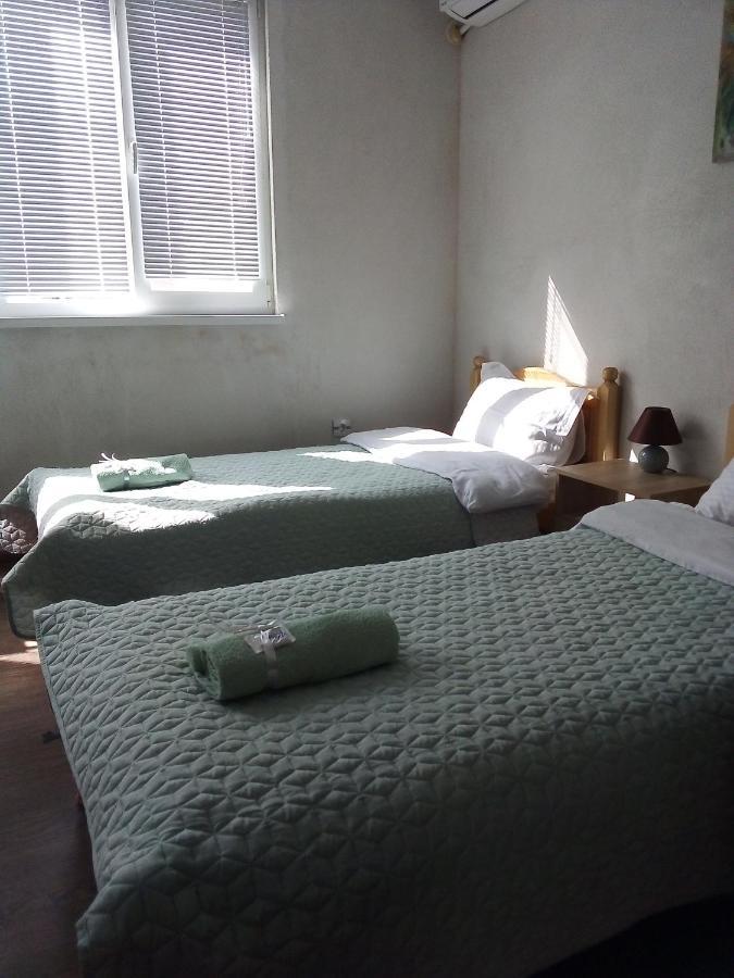 Holiday Guest House Kemo ساباريفا بانيا المظهر الخارجي الصورة