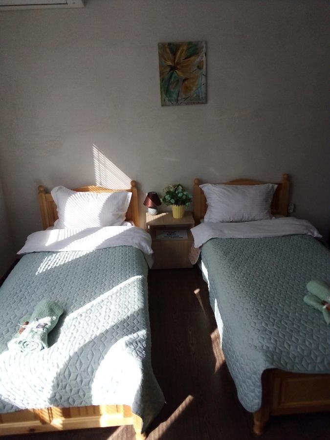 Holiday Guest House Kemo ساباريفا بانيا المظهر الخارجي الصورة