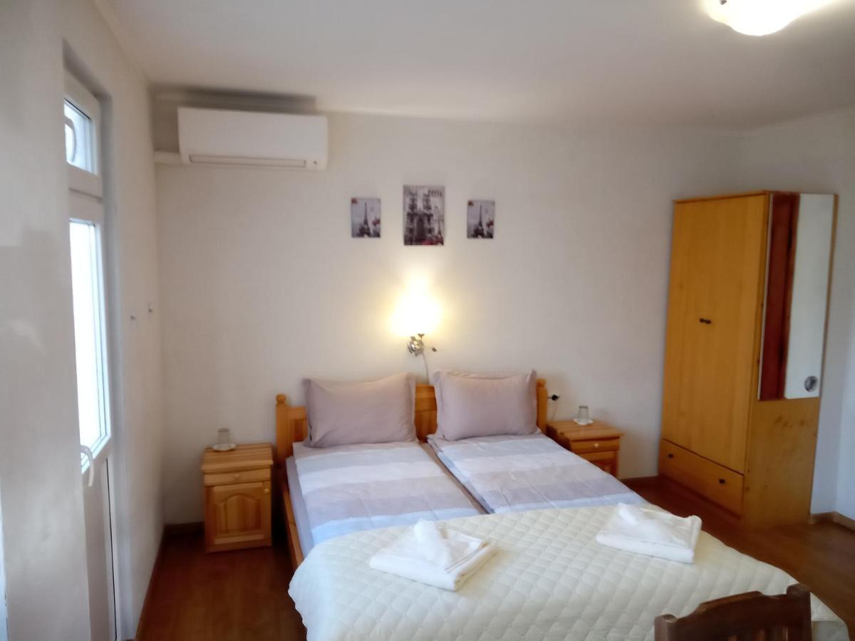 Holiday Guest House Kemo ساباريفا بانيا المظهر الخارجي الصورة