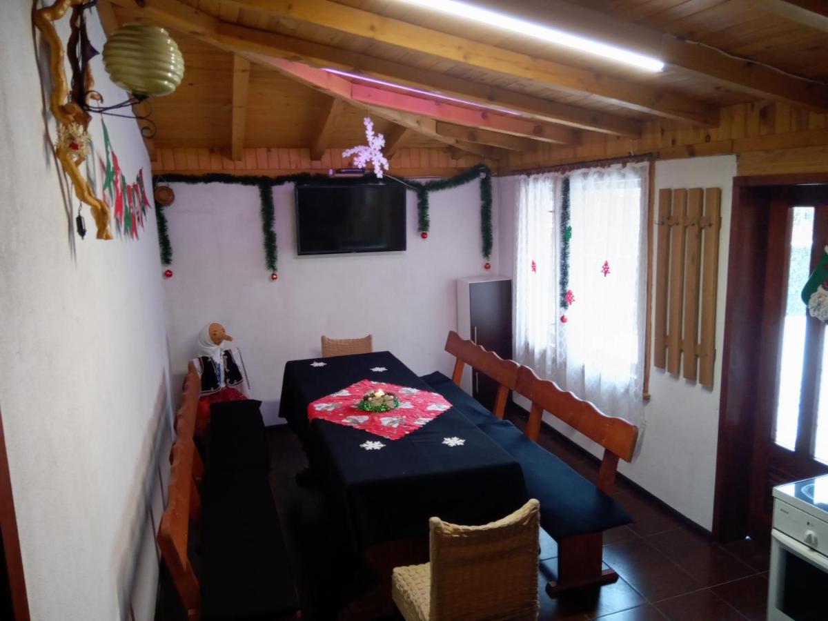 Holiday Guest House Kemo ساباريفا بانيا المظهر الخارجي الصورة