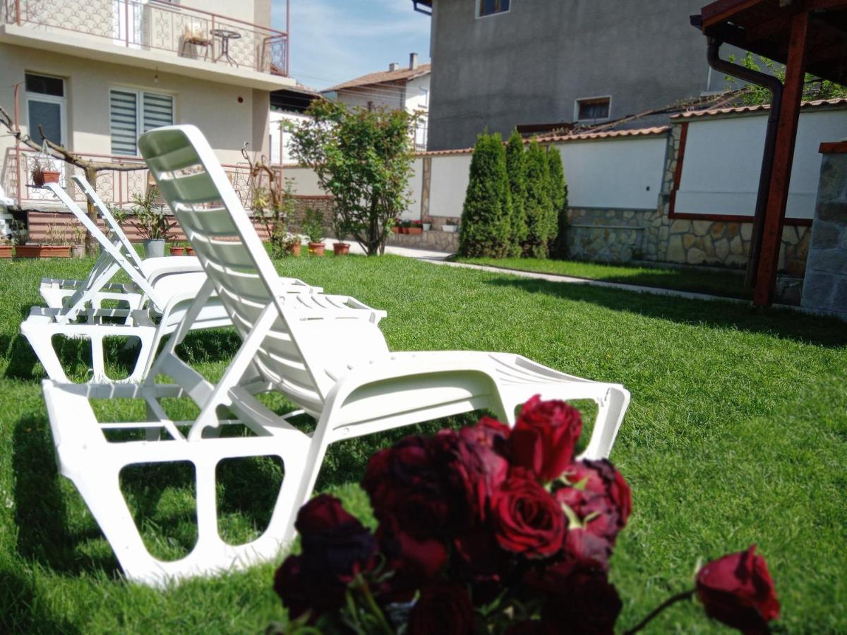 Holiday Guest House Kemo ساباريفا بانيا المظهر الخارجي الصورة