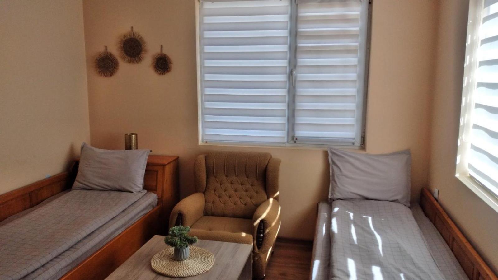Holiday Guest House Kemo ساباريفا بانيا المظهر الخارجي الصورة