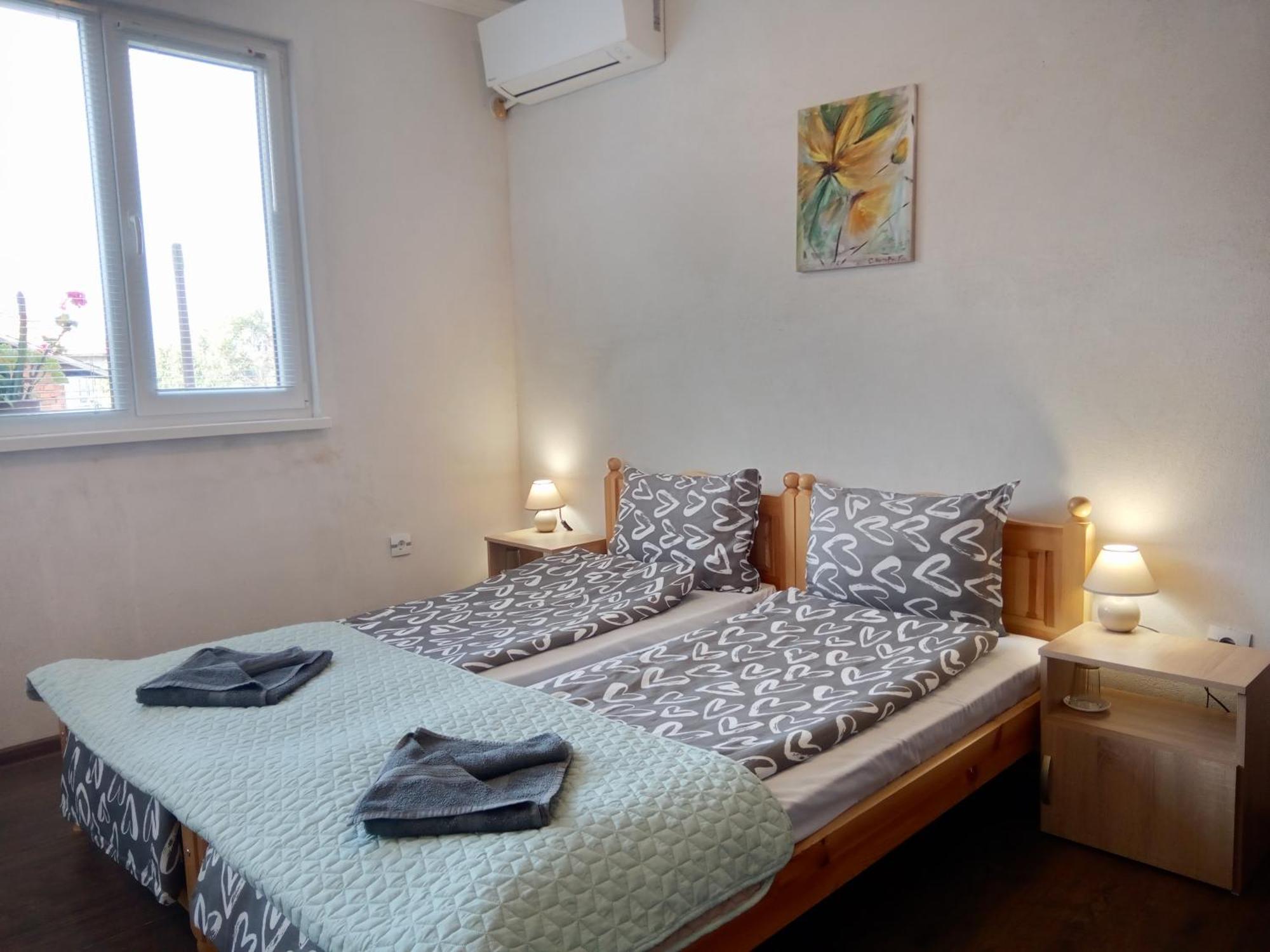 Holiday Guest House Kemo ساباريفا بانيا الغرفة الصورة
